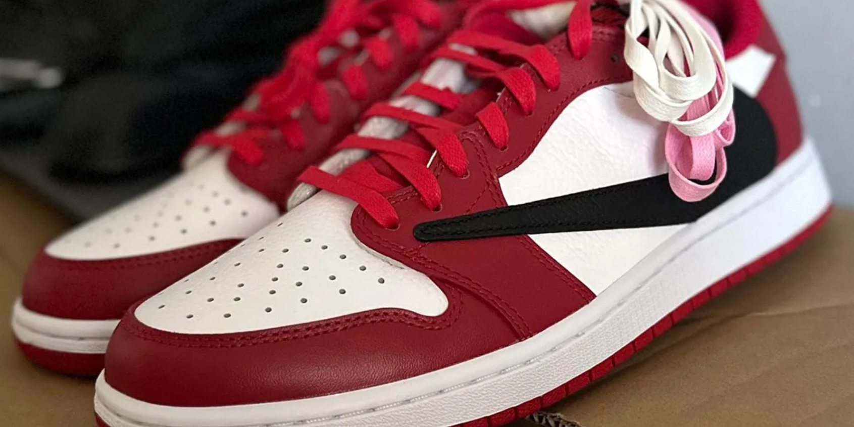 Travis Scott’s Air Jordan 1 Low Gets a Chicago-Inspired Look