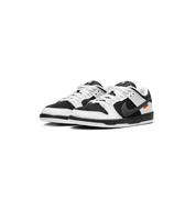 Nike SB Dunk Low "TIGHTBOOTH"