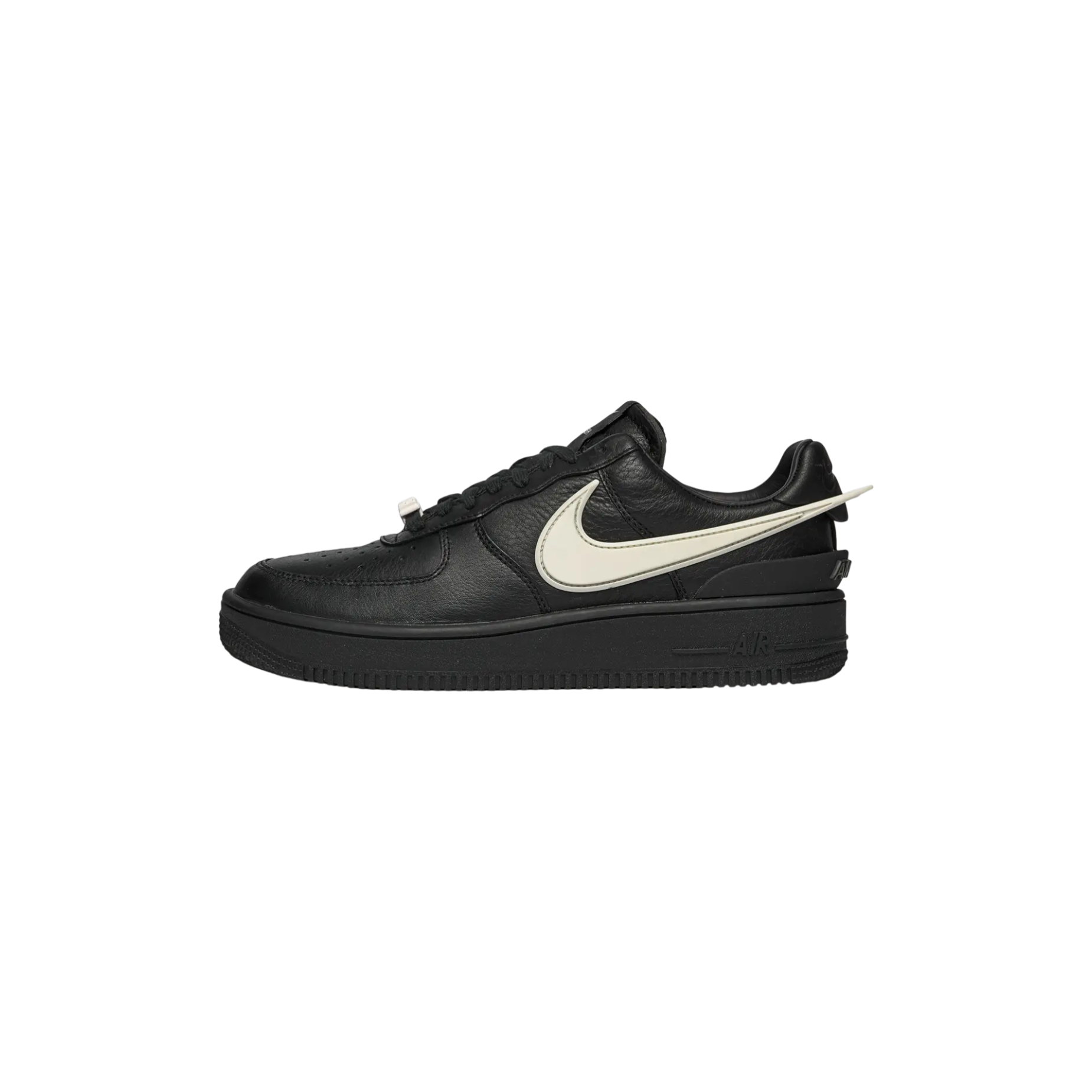 DV3464-001_sivasdescalzo-Nike-Air_Force_1_Low_SP_Black_x_AMBUSH-1677853004-1_jpg.png
