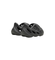 Adidas Yeezy Foam RNR "Carbon" (Infants & Kids)