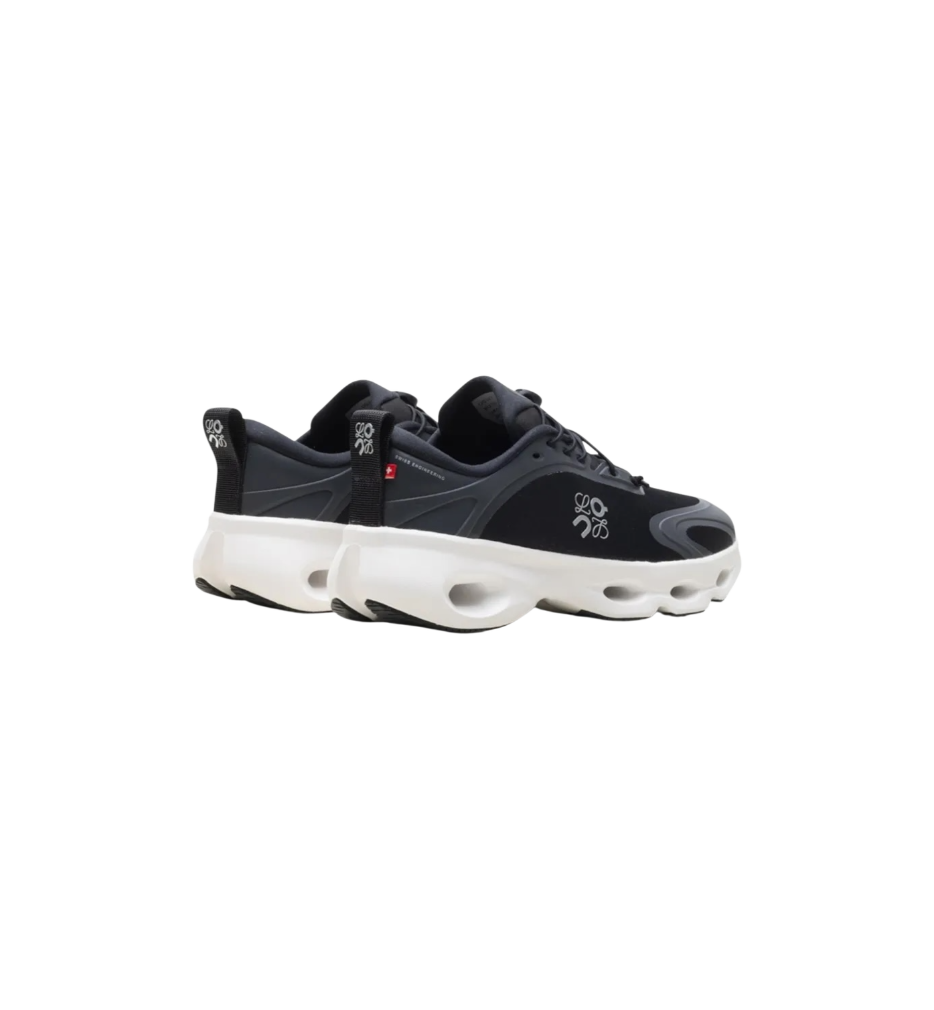 On Running Cloudsolo "LOEWE Black White"