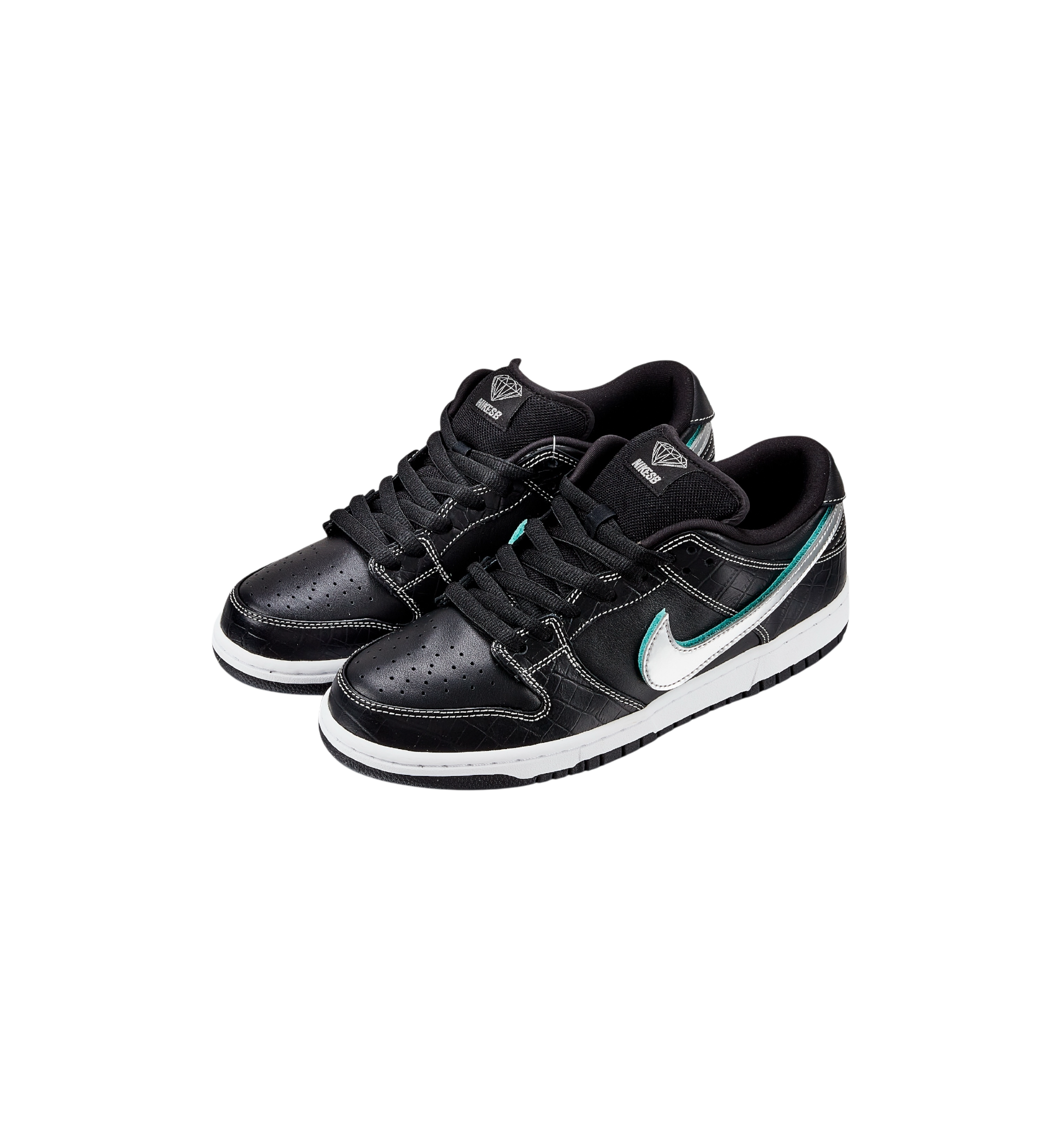 Nike SB Dunk Low "Diamond Supply Co. Black Diamond"