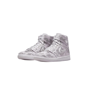 Air Jordan 1 Retro High OG "Swarovski Vast Grey"