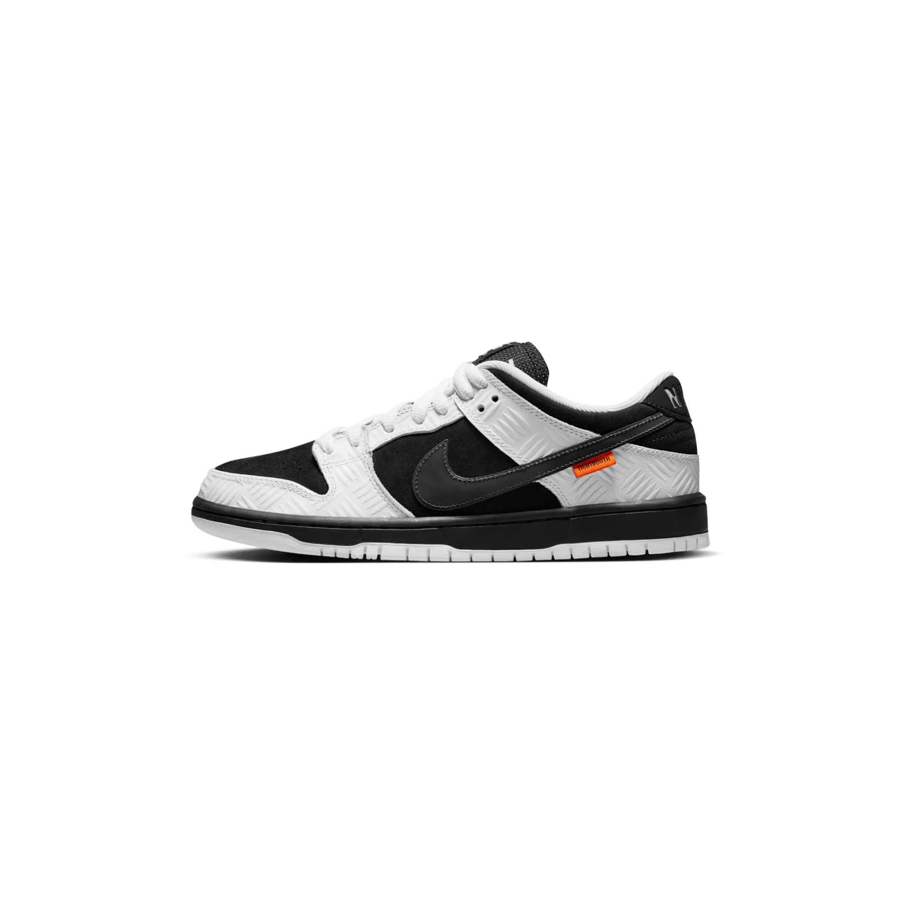 nike-sb-x-tightbooth_-dunk-low-pro-black-and-white-fd2629-100-release-date_jpg.png